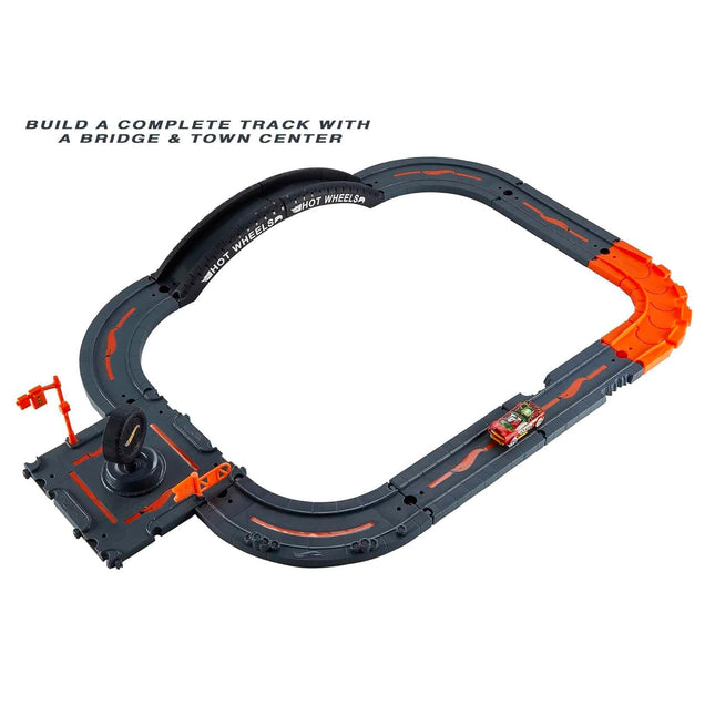 Hot Wheels City Track Pack, 10 Piece Set Includes Track Base & Various Track Pieces to Build a Cityscape, with 1 Hot Wheels® Car, Connects to Other Sets, Gift for Kids 4 Years & Up