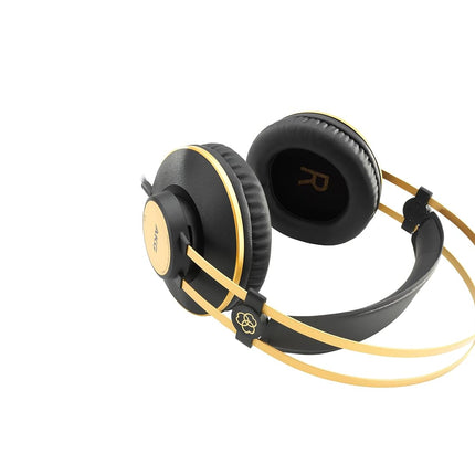 AKG K92 Closed Back Headphones,Wired,Black