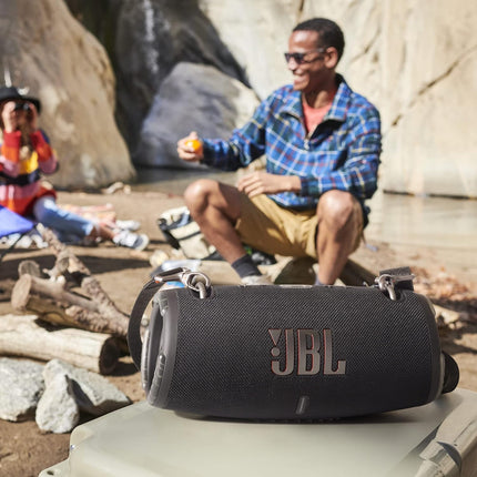 JBL Xtreme 3, Wireless Portable Bluetooth Speaker, Pro Sound with Powerful Bass Radiators, Built-in Powerbank, Partyboost, IP67 Water & Dustproof, AUX & Type C