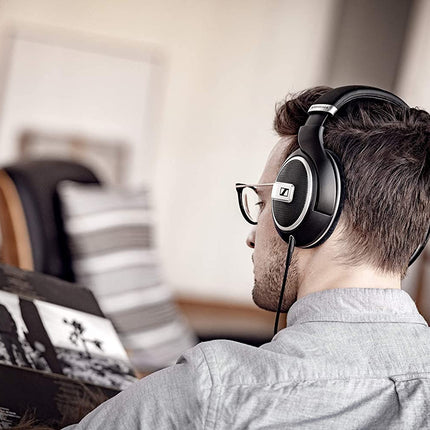 Sennheiser HD 599 Special Edition Wired Over The Ear Headphones Without Mic (Black)